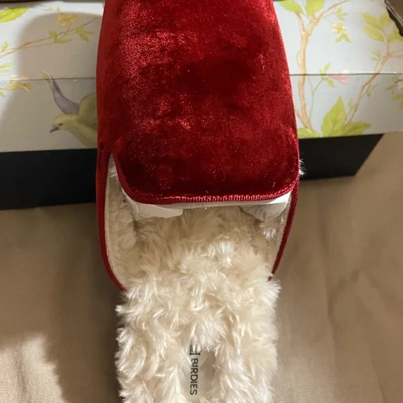 Birdies Red Slippers with Plush Lining - Picture 4 of 9